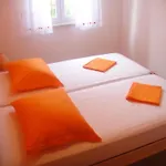 Lägenhet Erdgeschosswohnung Mit Viel Komfort Und Terrasse By Interhome Trogir